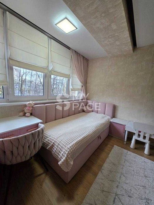 Центр Києва біля Ботсаду та Hilton б-р Шевченка 2к після капремонту - View 4
