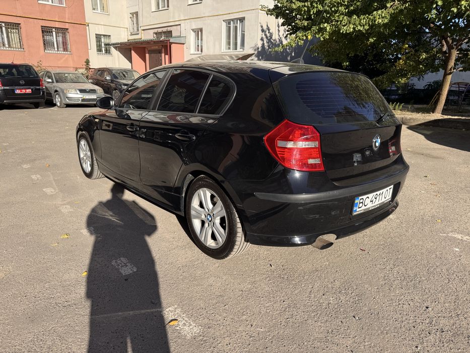 легковий автомобіль