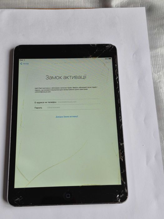 Планшет Apple iPad mini 1 A1432 16GB, чорний, вживаний, заблокован