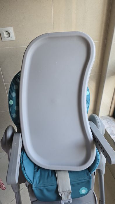 Chicco Chair...445123306770944004