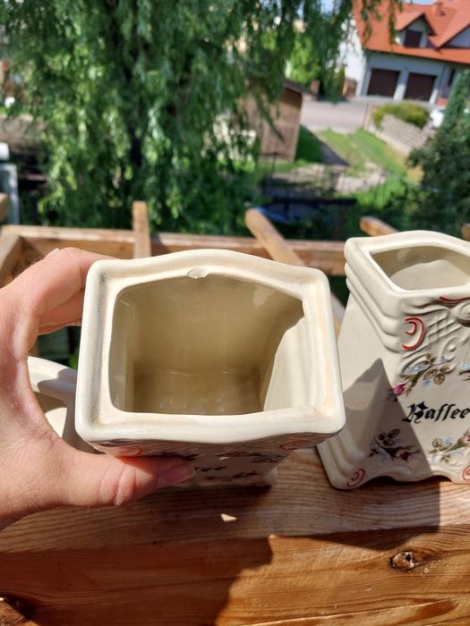 Dwa pojemniki ceramiczne do kawy i herbaty vintage