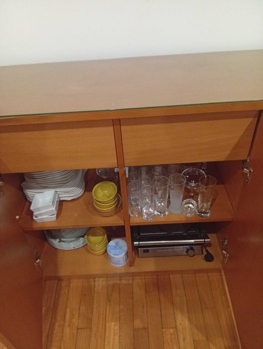 Aparador/móvel multiusos