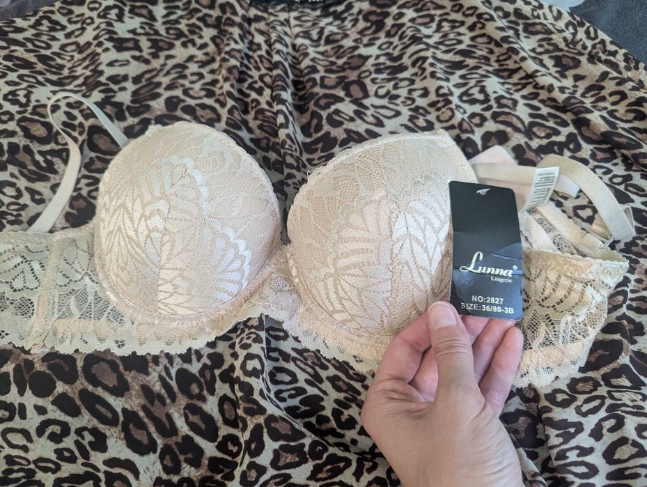 Жіноча білизна/ бюстгальтери/ ліфчик