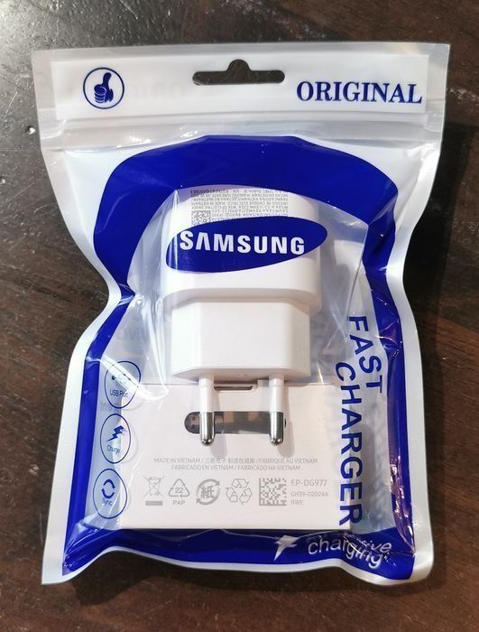 Ładowarka SAMSUNG 25W z kablem USB typ C do C 1m Biała