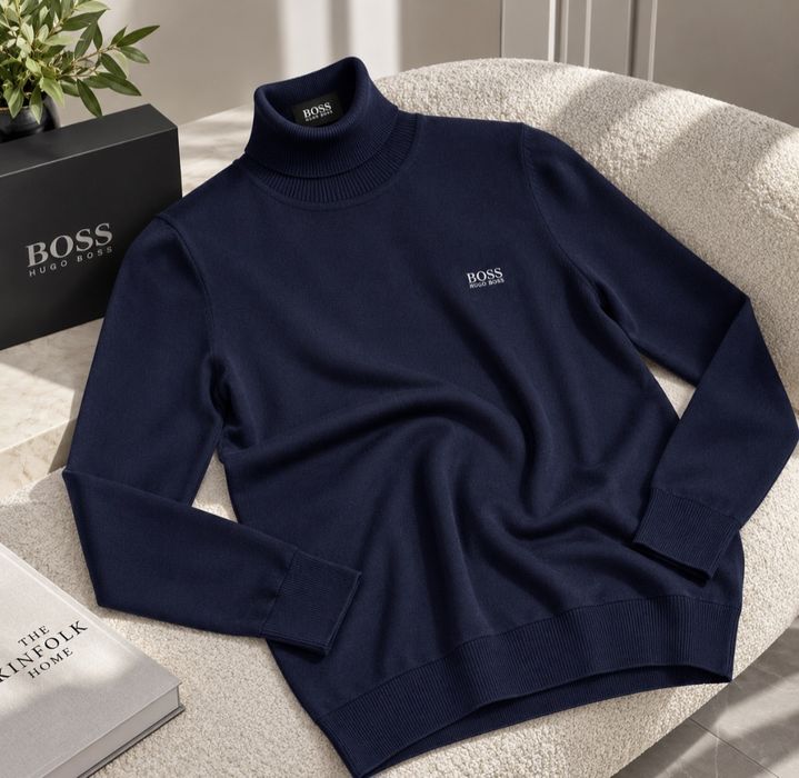 Гольф мужской Hugo Boss.