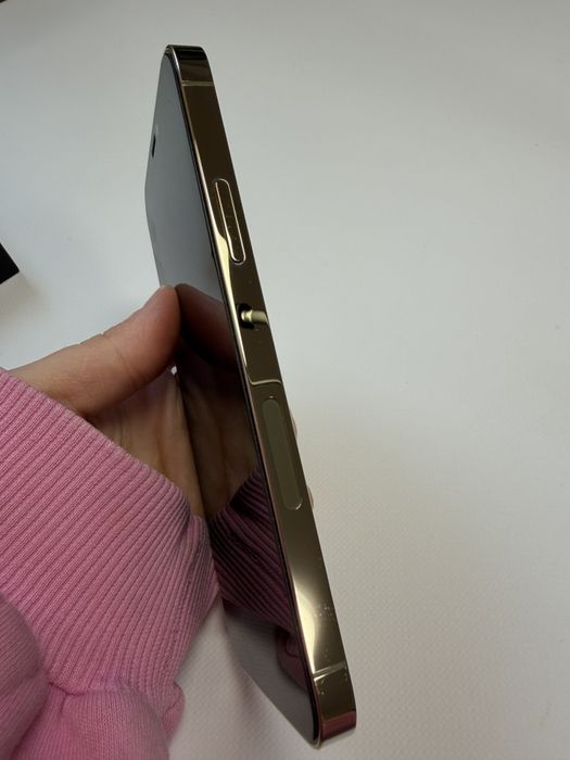 Продам iPhone 12 Pro в чудовому стані