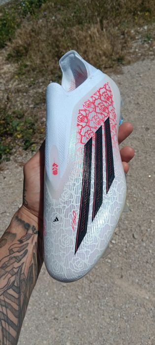 Chuteira Adidas n° 45