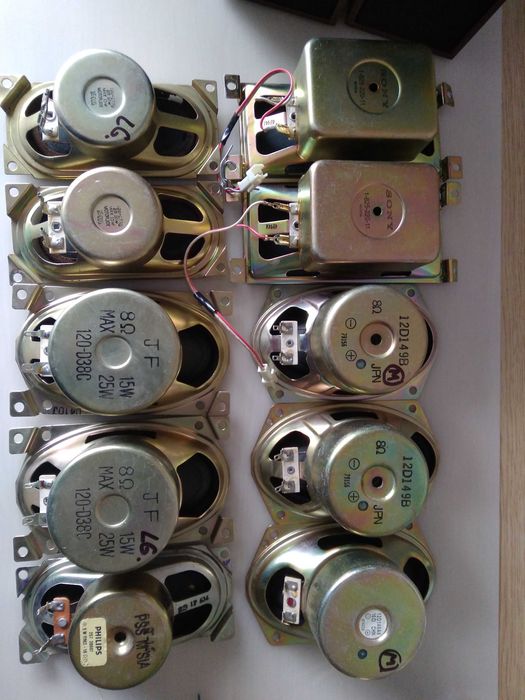 Куча   разных  динамиков