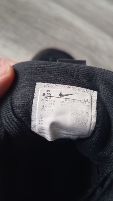 Buty Nike czarne 36