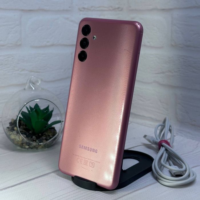 Продам телефон Samsung A04S 4/64Gb NFC в гарному стані