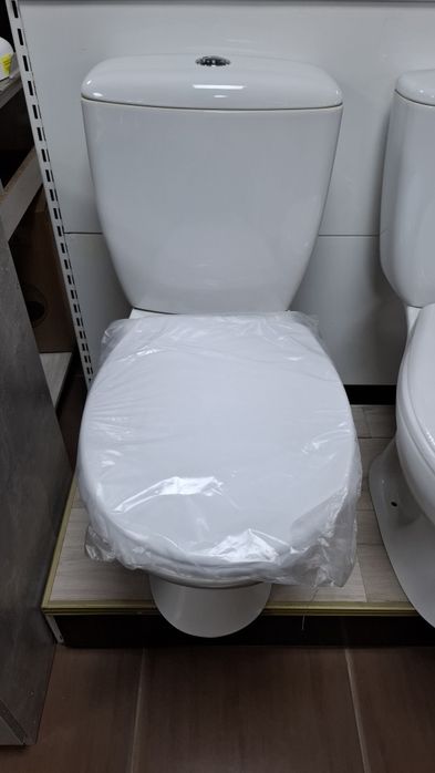 Унітази-компакти