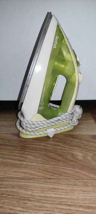 Праска Tefal  в повністю робочому стані