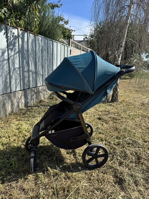 Carrello Bravo 2024 прогулянковий візочок коляска