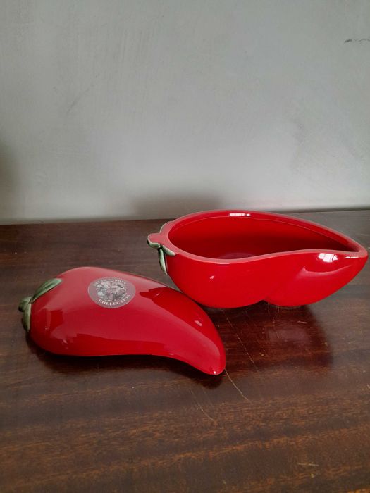 Миска с крышкой для сальсы