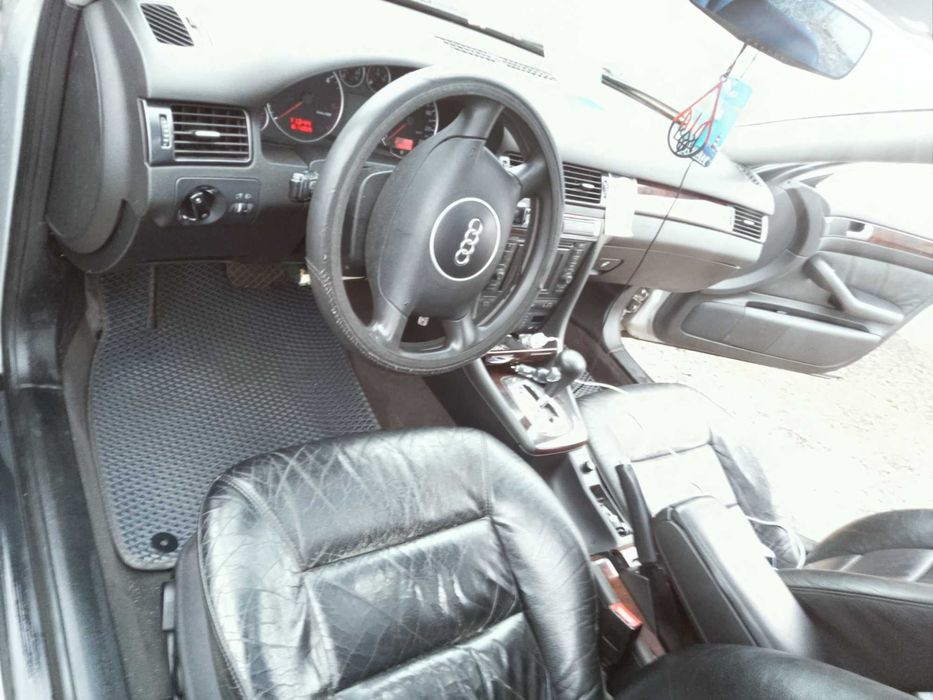 Автомобіль AUDI A6 C5 2,5 дизель QUATTRO