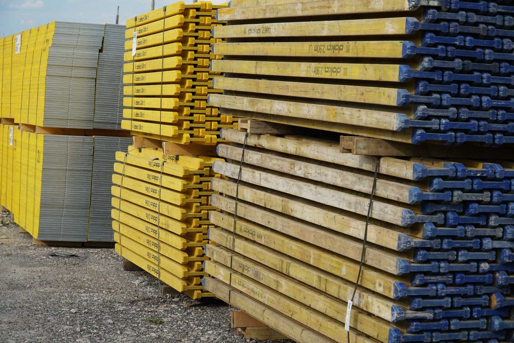 Stemple budowlane Stempel Podpora Dźwigar Dźwigary Szalunek stropowy