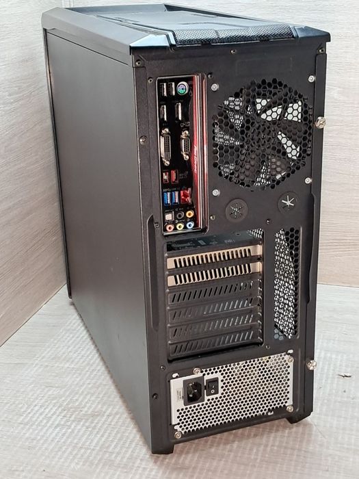 Ігровий ПК (Intel i5-7500/16gb ddr4/ssd 256+hdd500/gtx1060)