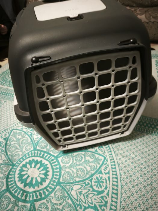 Переноска для тварин