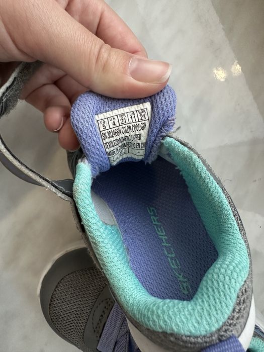 Кросівки adidas superstar, skechers