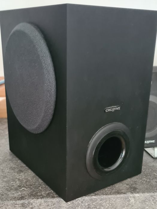 Sistema de som Creative 2.1
