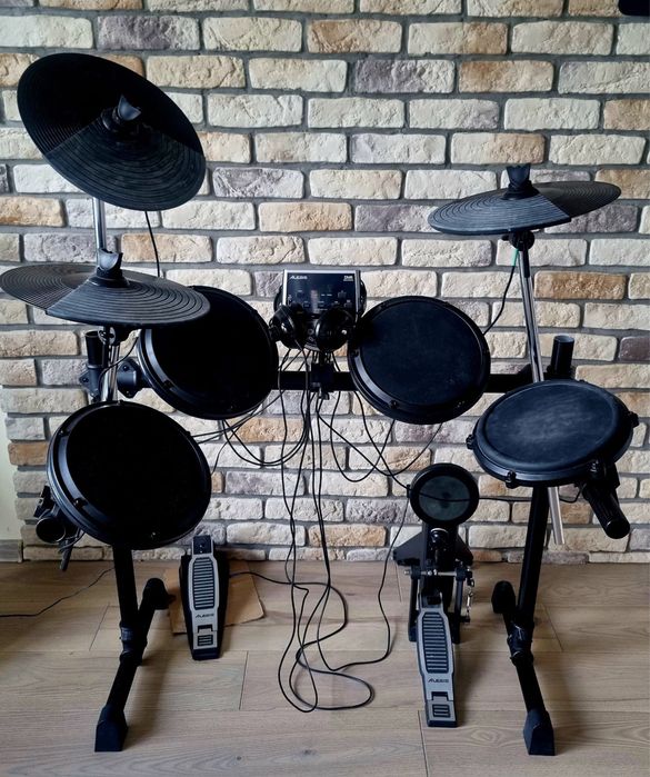 Perkusja Alesis DM6 KIT
