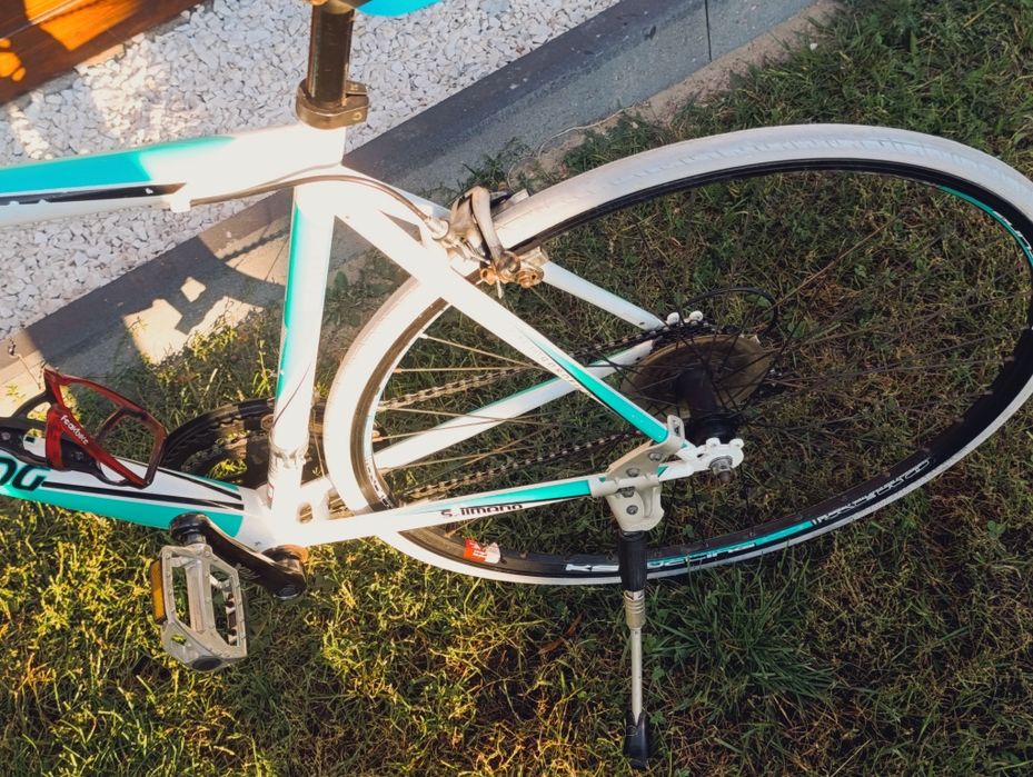 Szosowy wyścigowy rower