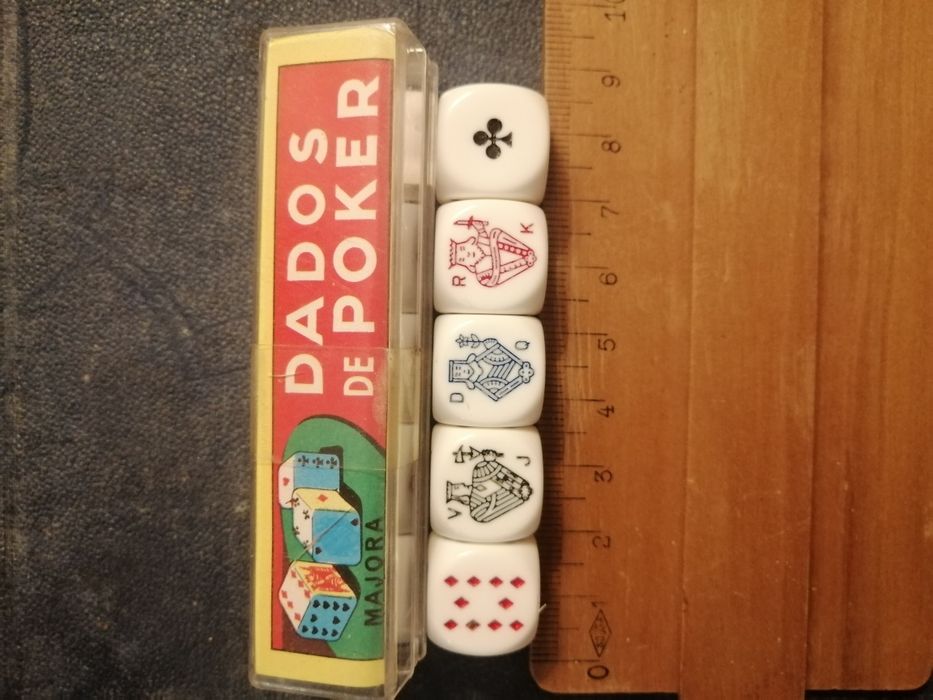 Caixa de dados da Majora's antiga.
