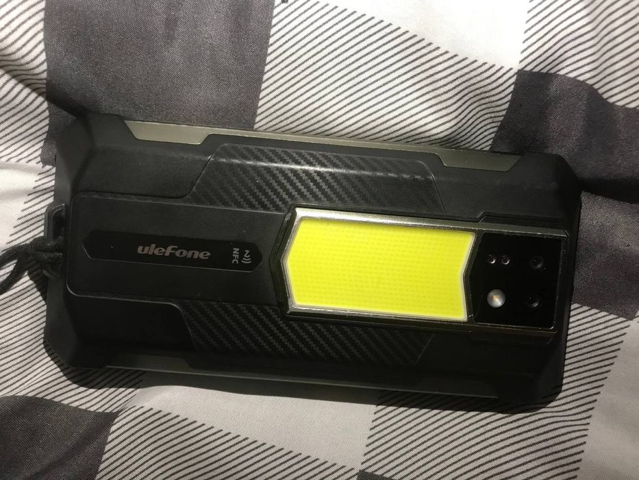 Продам телефон, был в использовании . 
Основные характеристики
Состоян