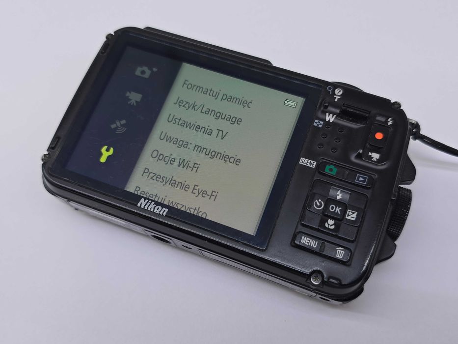 Aparat Nikon Coolpix AW110 wodoodporny WiFi GPS
