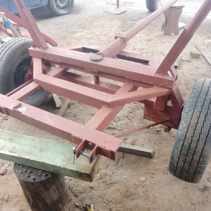 Віз прицеп до трактора