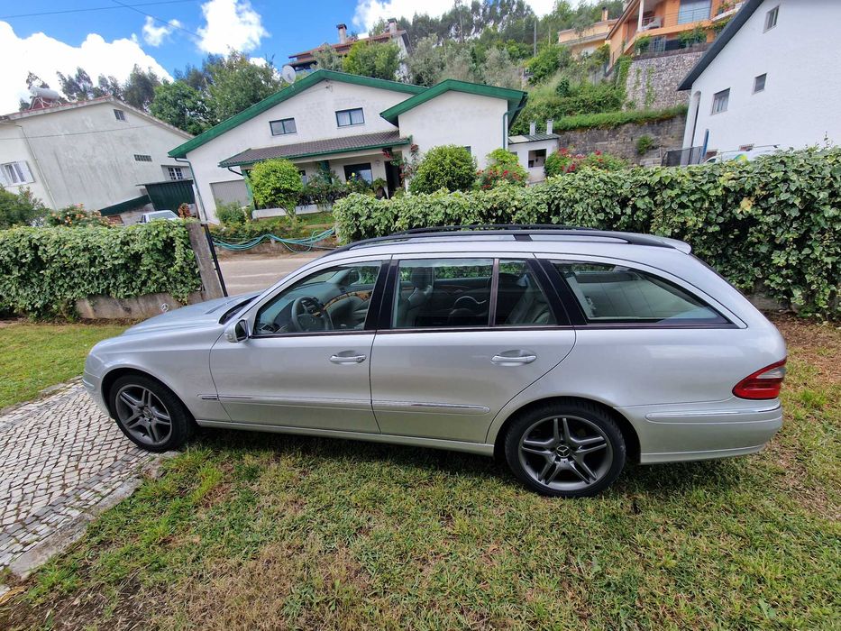 Mercedes E220 CDI - W211