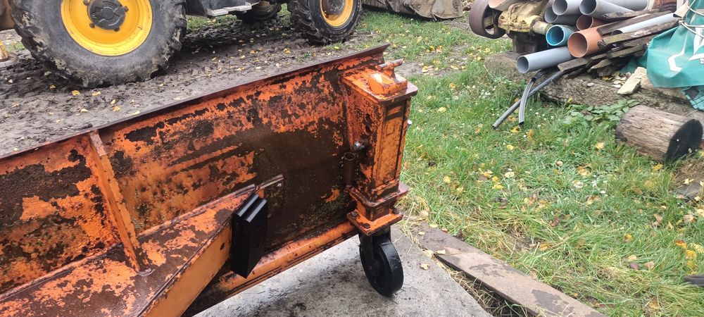 Відвал снігоприбиральний JCB