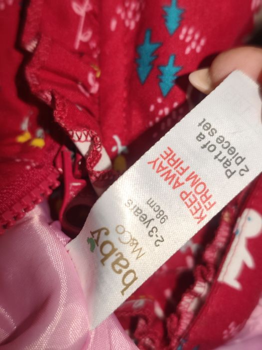 Комбінезон для дівчинки