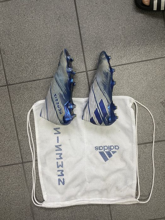 Chuteiras adidas nemeziz