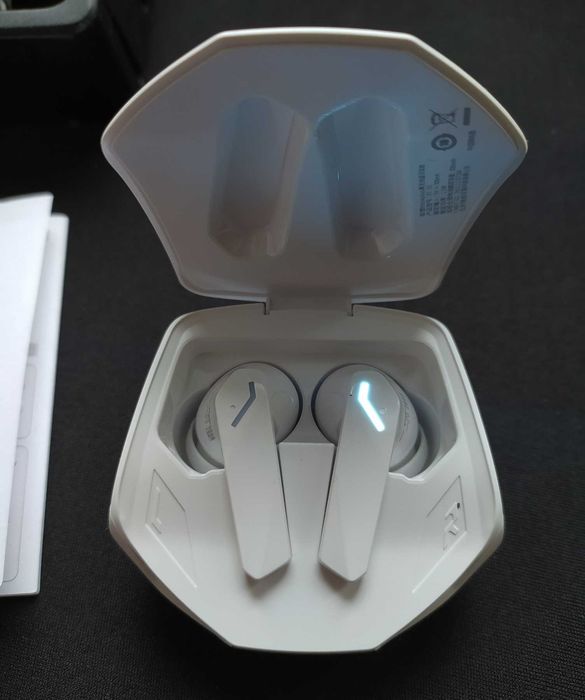 Блютуз-навушники Lenovo XT53.