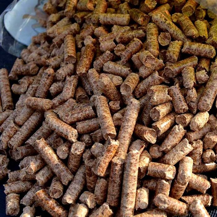 Брикети та пелети — тепло, яке легко організувати