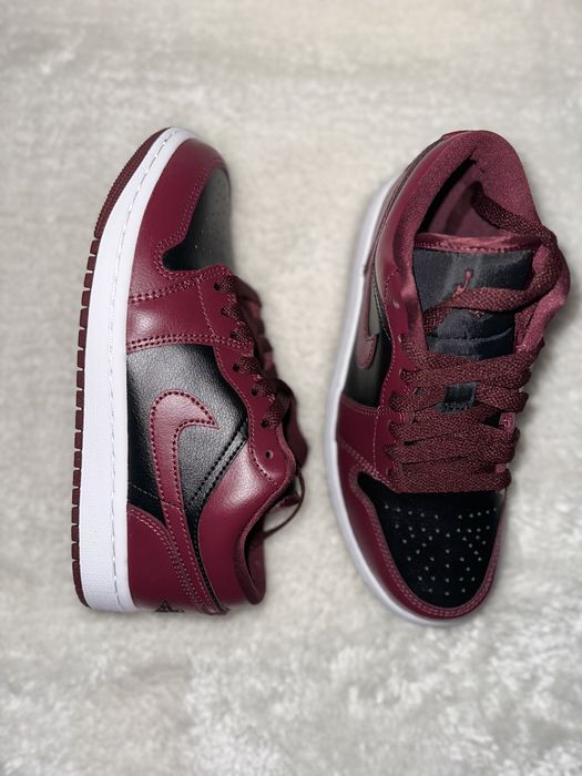 Air Jordan 1 low bordeaux