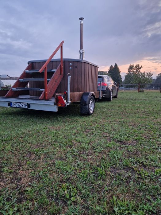 Mobilna sauna i jacuzzi wypożyczalnia