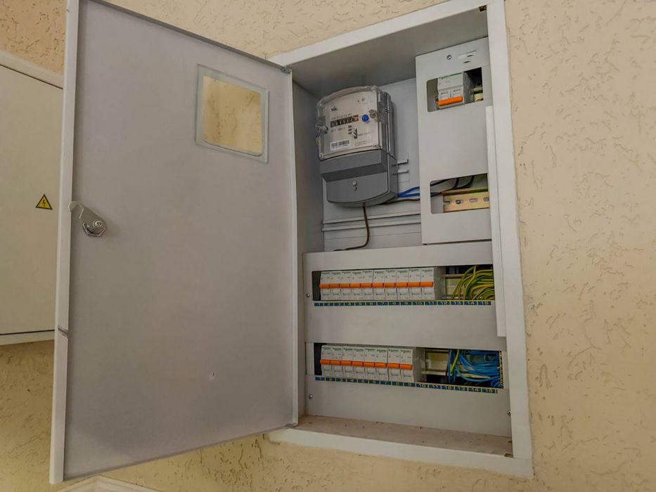 Здам офіси від 3000 грн плюс світло, район ЗАЗ