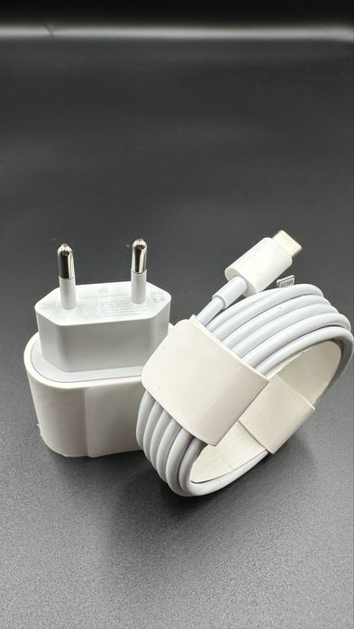 Zestaw Ladowarka 20W + Kabel Ligthning Usb-C 2m