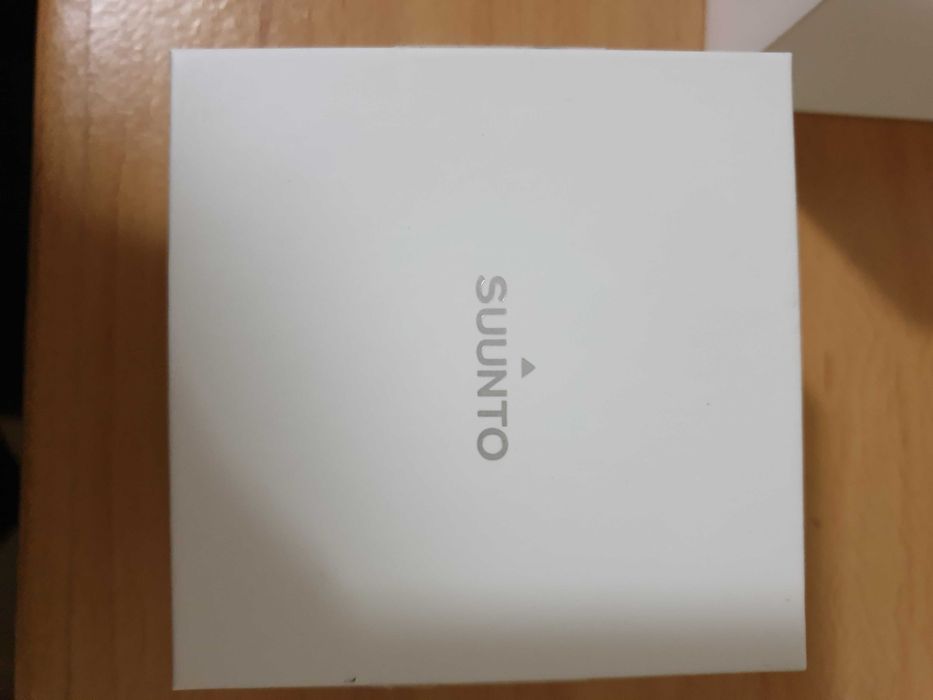 Vendo relógio desportivo SUUNTO 5