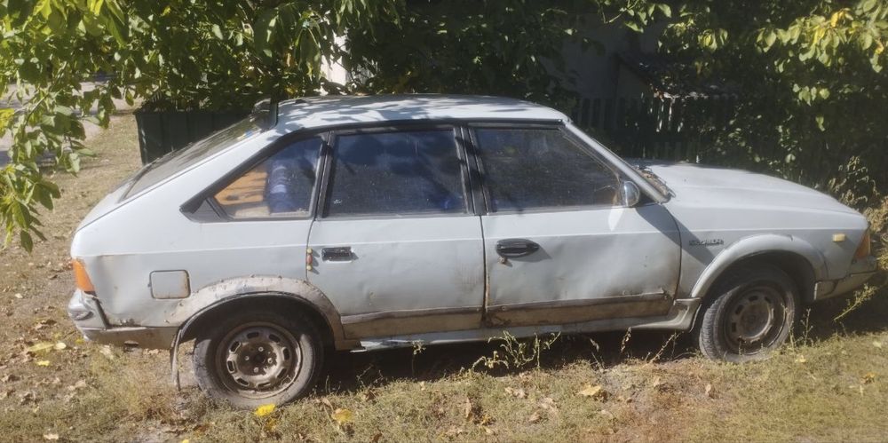 Москвич 2141 на апчастини