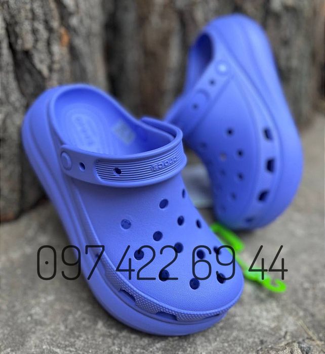 New Crocs! Жіночі Класичні сабо Classic Crush Clog на платформі Crocs