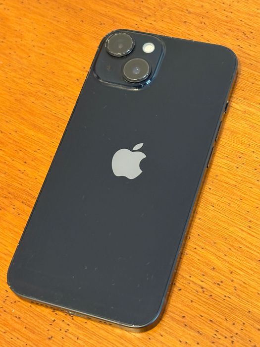 iPhone 14/128 com 2 anos