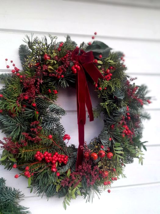 Naturalny zimowy/świąteczny wianek "Świąteczna czerwień 45 cm"