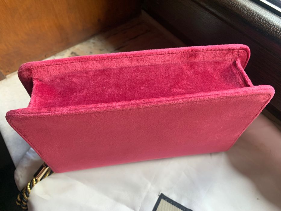 Torebka Broadway Mini Velvet Gucci pilnie