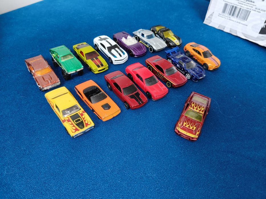15 modeli samochodów amerykańskich od hot wheels