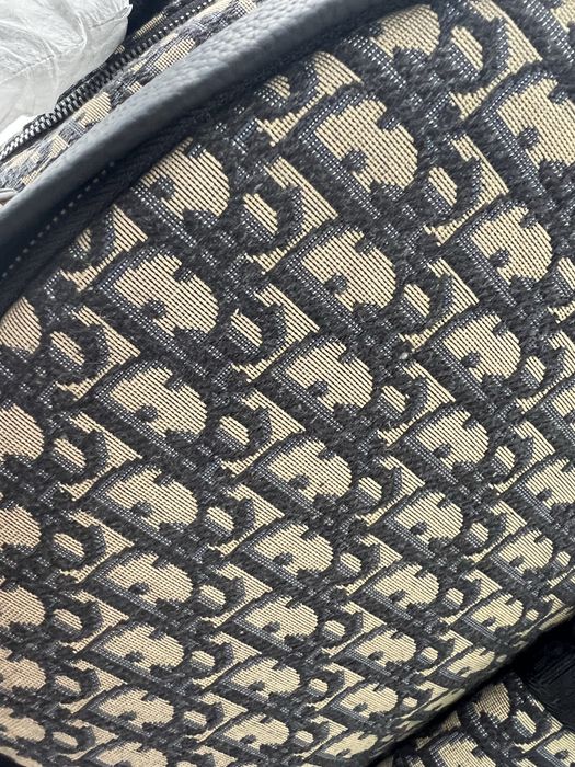 Новий рюкзак Dior