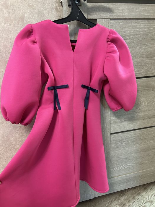 Плаття на дівчинку 7-8 років