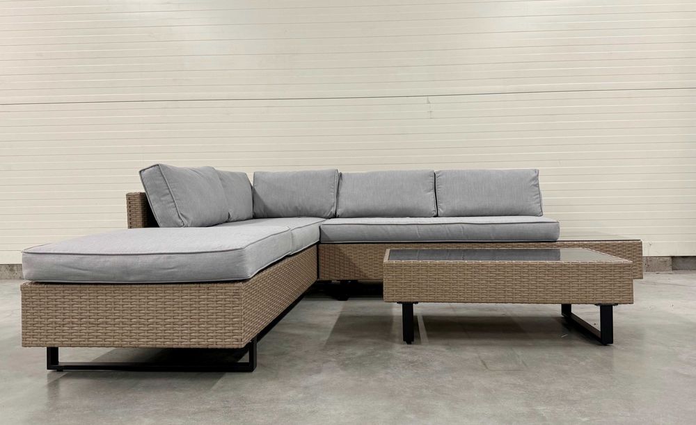 Nowy Narożnik ogrodowy ze stolikiem z technorattanu